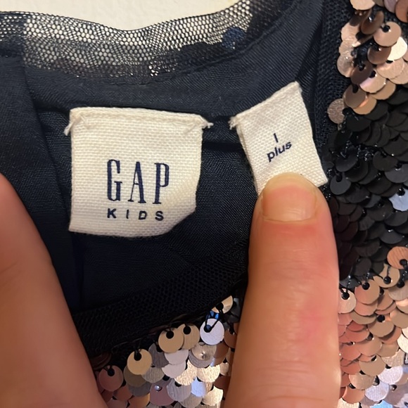 Gap kids 1 plus sequin a line dress, fits a woman 0-2. - Picture 2 of 8